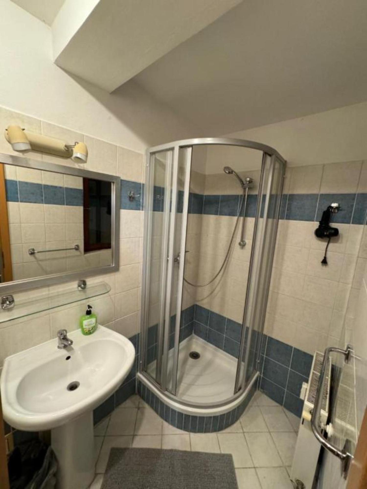 Cool Duplex With Terrace Near Florenc * Prag